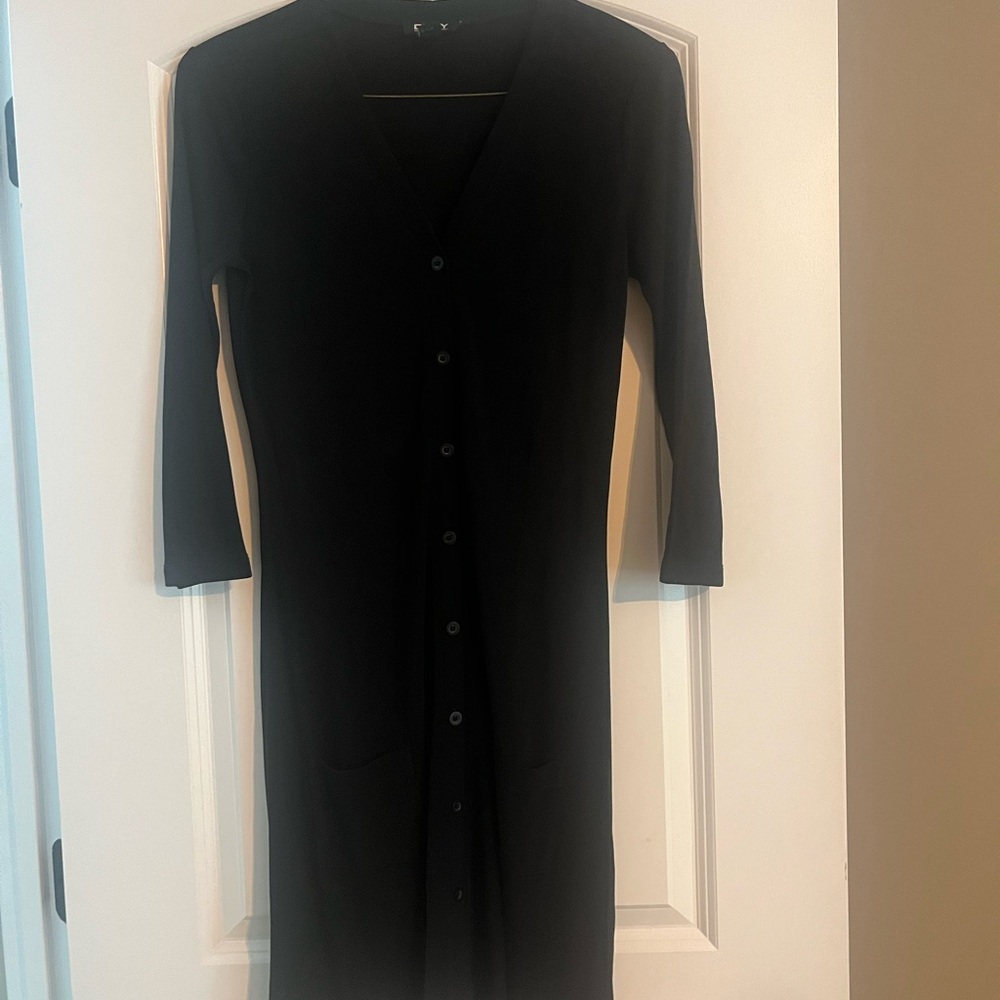 Dkny Black V-Neck Sheath Dress